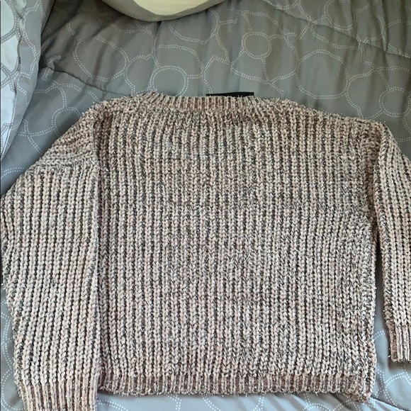 Sweater - Picture 2 of 4